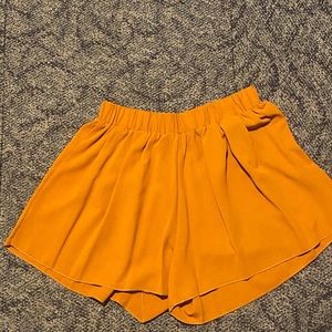 Short Short above thigh